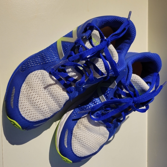 New Balance sneakers - Picture 7 of 8